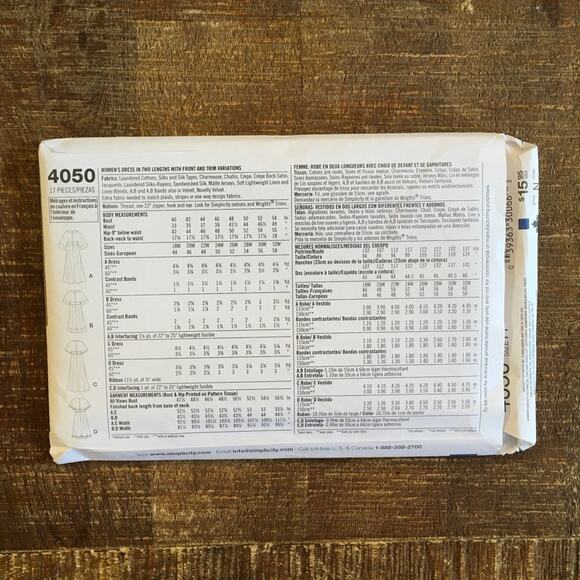 Simplicity Sewing Pattern 4050 Womens Khaliah Ali Dress Plus Size 18W-24W UNCUT - Picture 2 of 3